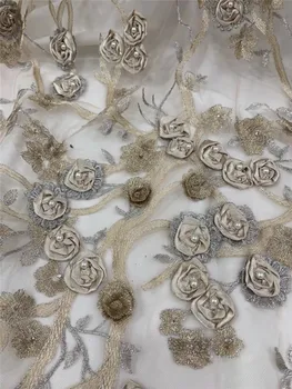 Módne francúzsky výšivky, čipky textílie módne oka tylu net s 3d kvetinami a korálky na svadbu