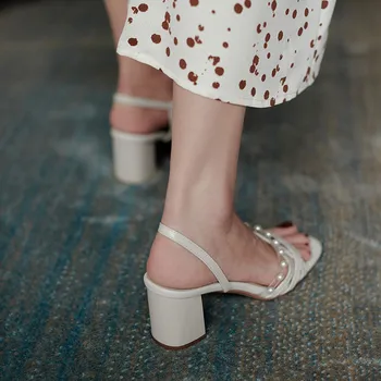 COVIBESCO Ženy Populárne Pearl Dizajn Značky pravej Kože Silné Päty Štvorcové Prst Office Topánky Sandále Hrubé Podpätky, Topánky Žena
