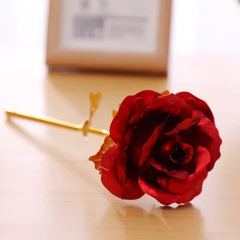 Umelé Zlatej Fólie Rose Falošné Romantické Kvetinové Ozdoby, Svadobné Party Dekorácie Valentína Darček k Narodeninám