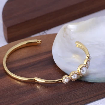 Európske a Americké slávny šperky, módne, elegantné temperament vložkou pearl zirkón jednoduchá pracka môže otvoriť Bagle dievča