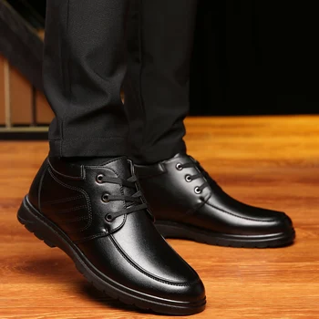 Zimné luxusné Kožené Topánky Mužov Oxford Kožené Módne Úradu strana čierna Luxusná Značka Formálnej Strany Pánske šnurovacie priedušná obuv