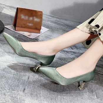 Vysoké podpätky dámske topánky 2020 na jar a na jeseň nové stiletto veľké špicaté topánky dámske módne pracovné topánky