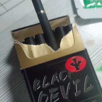 Quitte Dymu Artefakt Black Devil Čokoládová Chuť Cigarety Vyrobené z Čínsky Čaj Cigariet Non-tabakové Výrobky Bez Nikotínu