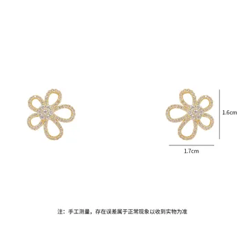 Kórejský Luxusné Jednoduchosť Krásne Sladké Zirconia Kvety Tvar Stud Náušnice Pre Ženy, Svadobné Temperament Módne Šperky Náušnice