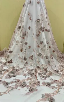 Módne francúzsky výšivky, čipky textílie módne oka tylu net s 3d kvetinami a korálky na svadbu