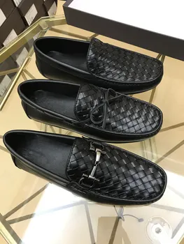 Pošmyknúť na mokasíny lete muž pletené Moccasins pánske originálne kožené módne tkané trend topánky, členkové topánky OL ploché topánky