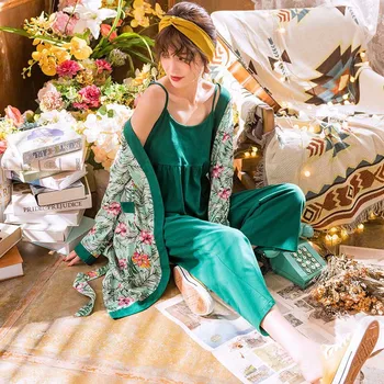 Pyžamo Nastaviť Kvetinový Vytlačené Elegantné 3ks Sleepwear Cardigan+Košieľka+Nohavice Laarge Veľkosť Voľné oblečenie pre voľný čas v Lete Nový Japonský