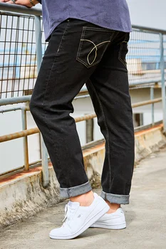 Pánske Street Fashion Čierna Biela Rovno StraightLarge Veľkosť Voľné Džínsy
