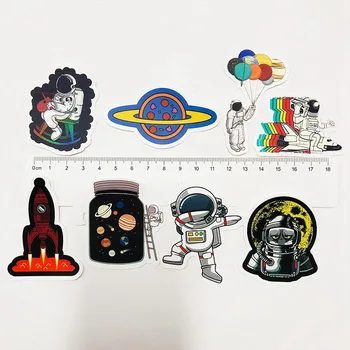 50pcs/pack Anime Nálepky Mesiac Rocket Vesmíru Vozíka Prípade Počítača Graffiti Nálepky Astronaut Vesmírnej Stanici Cartoon Nálepky