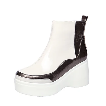 Krátke topánky, dámske topánky 2020 nové lakovanej kože svahu s platformu topánky Martin topánky kožušiny jeden snow topánky