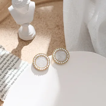 Luxusné Retro Temperament Značky Shell Náušnice Minimalistický Kolo Perla Veľké Stud Náušnice pre Ženy Elegantné Svadobné Party Šperky