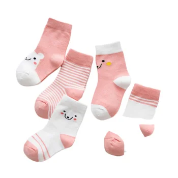65 Pár Baby Chlapci, Dievčatá Ponožky Cartoon Zväzkový Vzor Ponožky Nastaviť Bavlna Teplé Podlahy Deti Deti Ponožky Leg Warmer