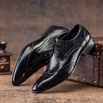 CH.KWOK mens business šaty, topánky pravej kože ukázal prst pánske svadobné topánky šnurovacie vyrezávané anglicko muž vyhovuje oxfords topánky
