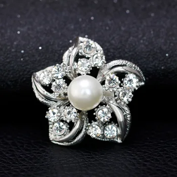 Móda Päť-Špicaté Hviezdy Pearl Flower Brošňa pre Ženy Vyhovovali Drahokamu Šperky Golier Kolíky Šatku Pracky Odevné Doplnky