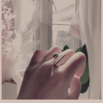 S925 strieborný prsteň Jednoduché osobnosti Krásne Sladké Japonsko a Južná Kórea štýl, vysokú kvalitu temperament lady Loptu držať krúžky