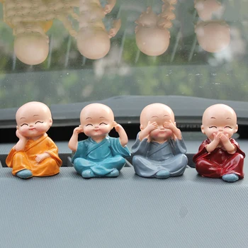 4pcs/Set Krásne Auto, Interiérové Doplnky málo mníchov Malé Ozdoby Bábika tvorivé Maitreya živice dary