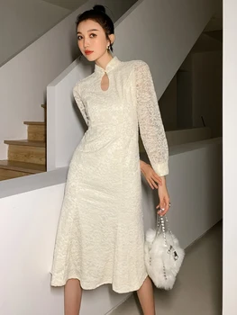 2021 Vintage Šaty francúzsky Elegantné Jar Ženy 's Fashion Pevné Kvetinové Výšivky Dlhý Rukáv Čipky Slim Duté Sa Cheongsam