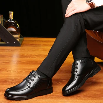 Zimné luxusné Kožené Topánky Mužov Oxford Kožené Módne Úradu strana čierna Luxusná Značka Formálnej Strany Pánske šnurovacie priedušná obuv